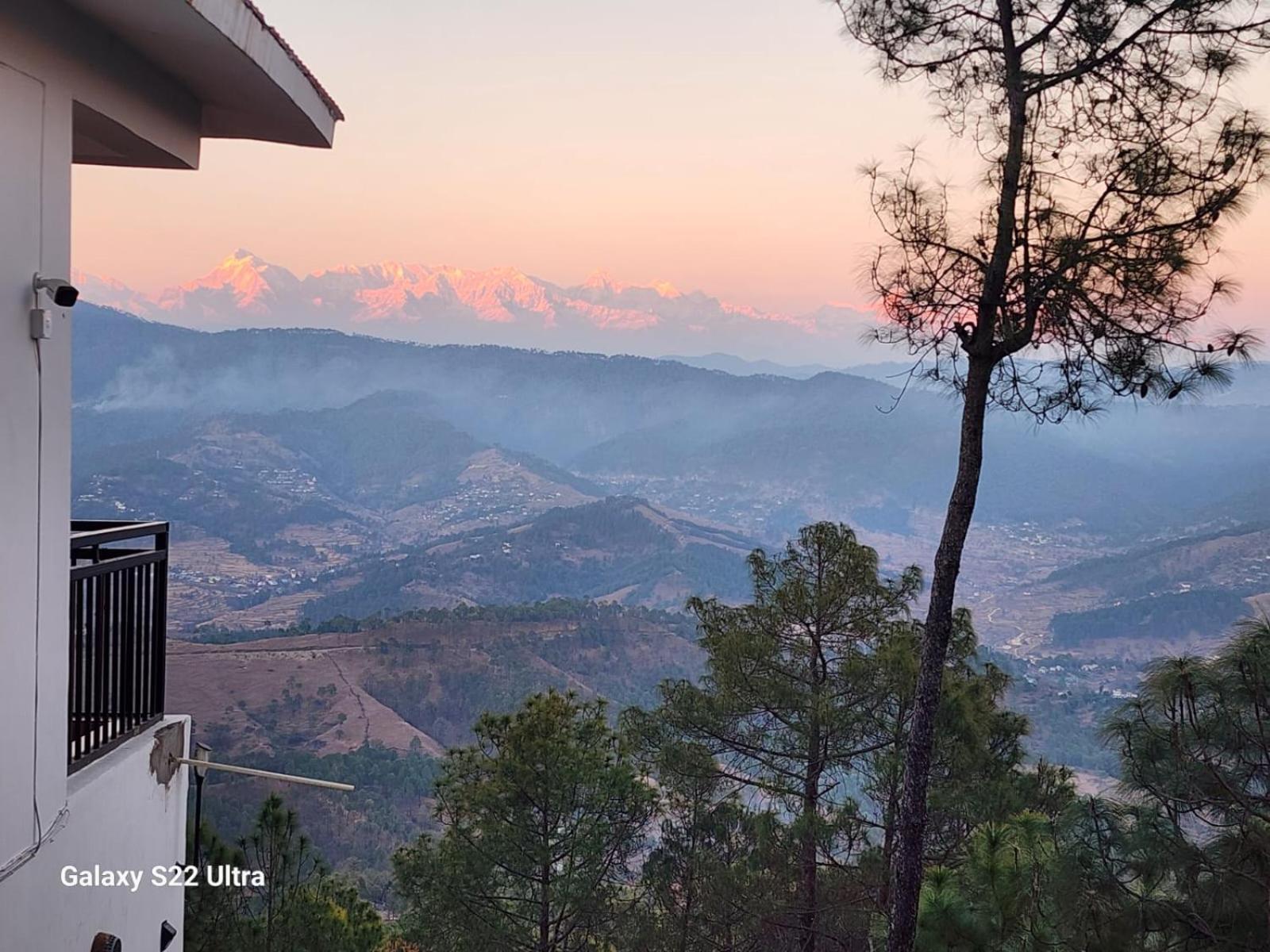 Nandini Cottage, A Premium Boutique Homestay Ranikhet Exteriér fotografie